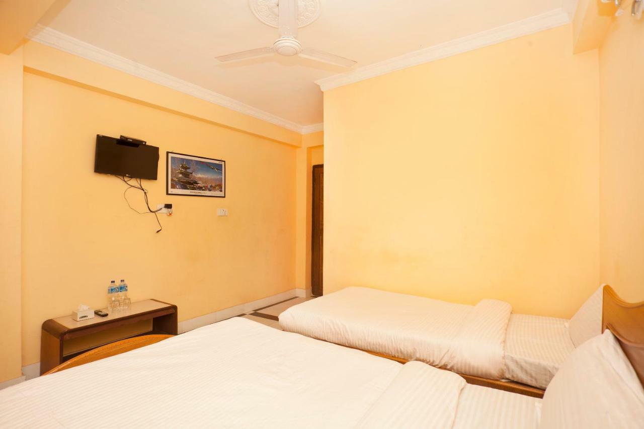 Spot On 397 Hotel Triveni Guest House Katmandu Dış mekan fotoğraf